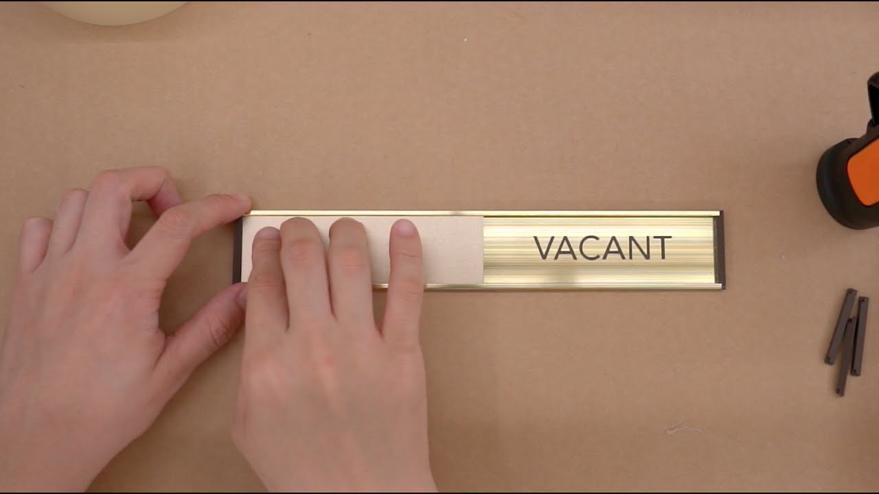 How I made a sliding door sign (Occupied / Vacant)