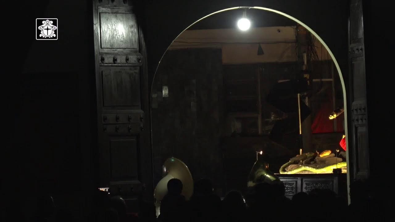 Solemne Cortejo Procesional  con la V.I. de Jesús Nazareno de la  Confesión