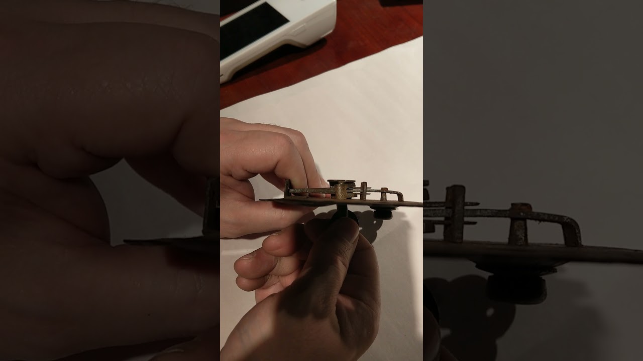 Japanese Tansu Chest Lock Mechanism Demonstration