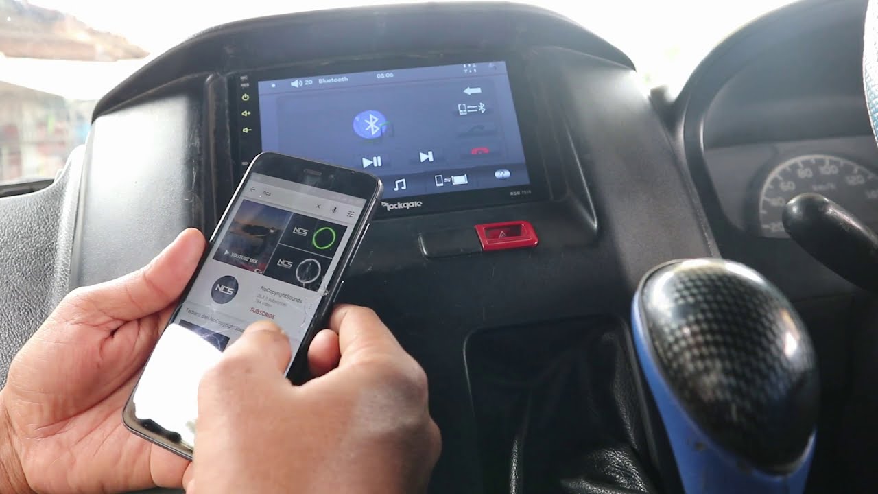 Pemasangan Doubledin Mp5 Playear di Mobil Grand Max