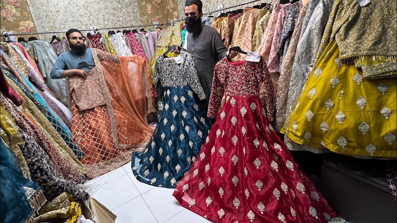 2022 Top Class Pakistani Mehendi Mayo Dress- PartyWear-Beautiful Mirror Work  Lehenga Choli 🤭