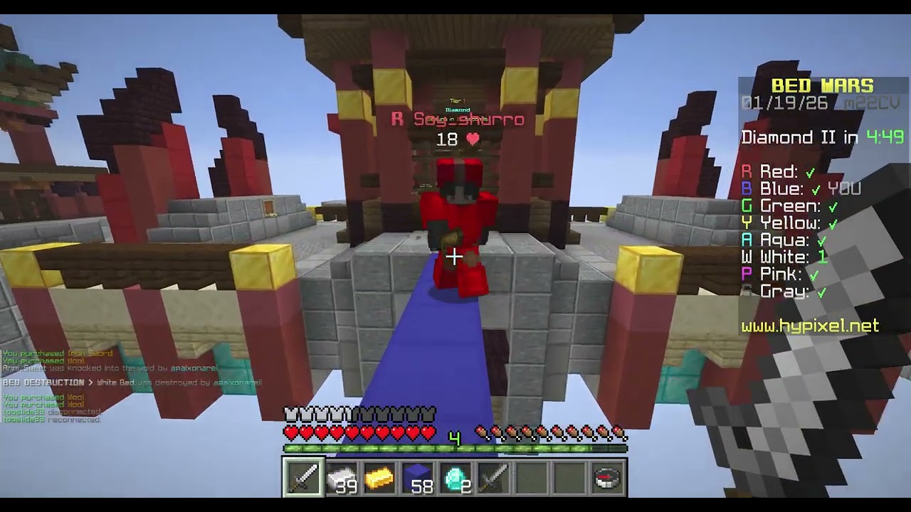 playing bed wars but im bad very bad