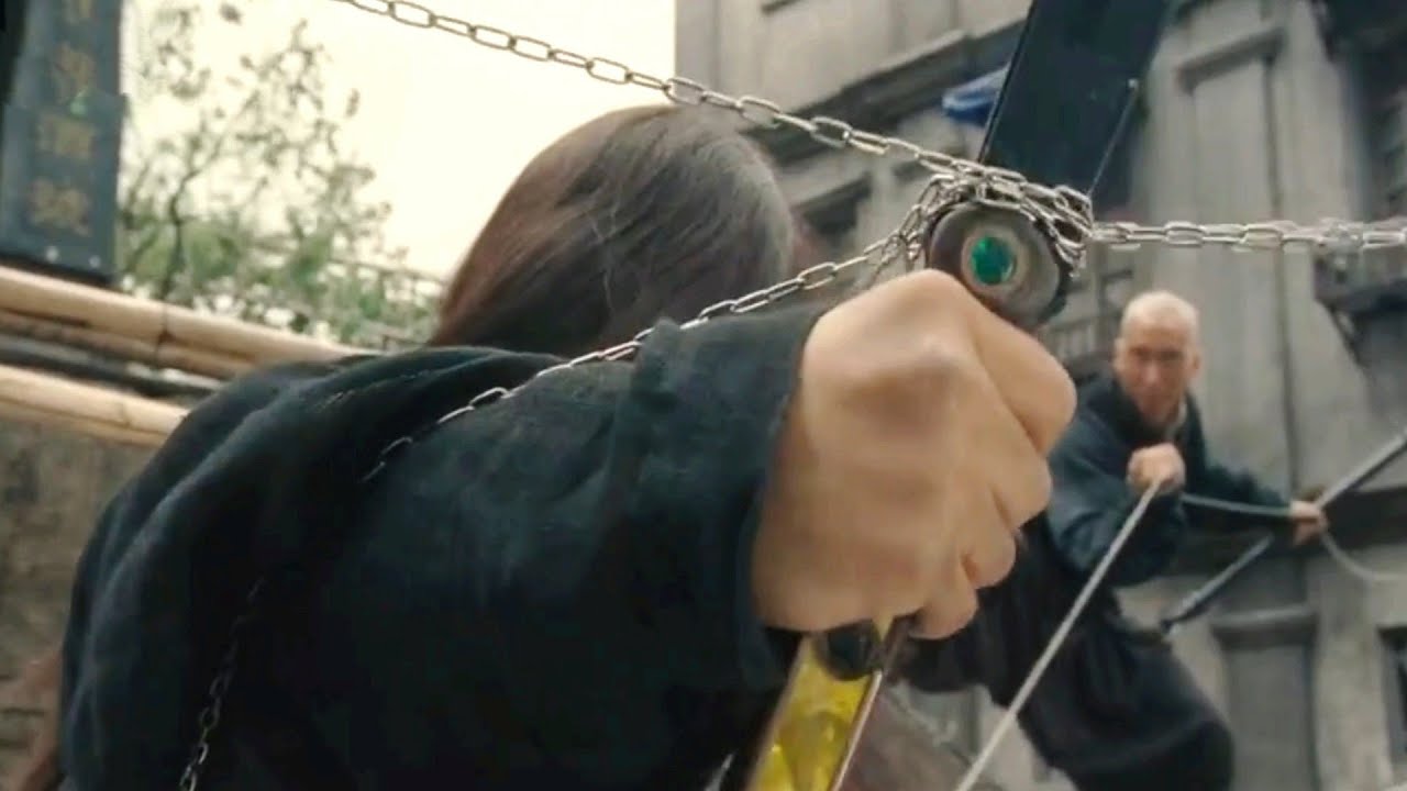 محترف فنون قتالية بيورث سيف خارق من جده بيخليه اقوي رجل في العالم