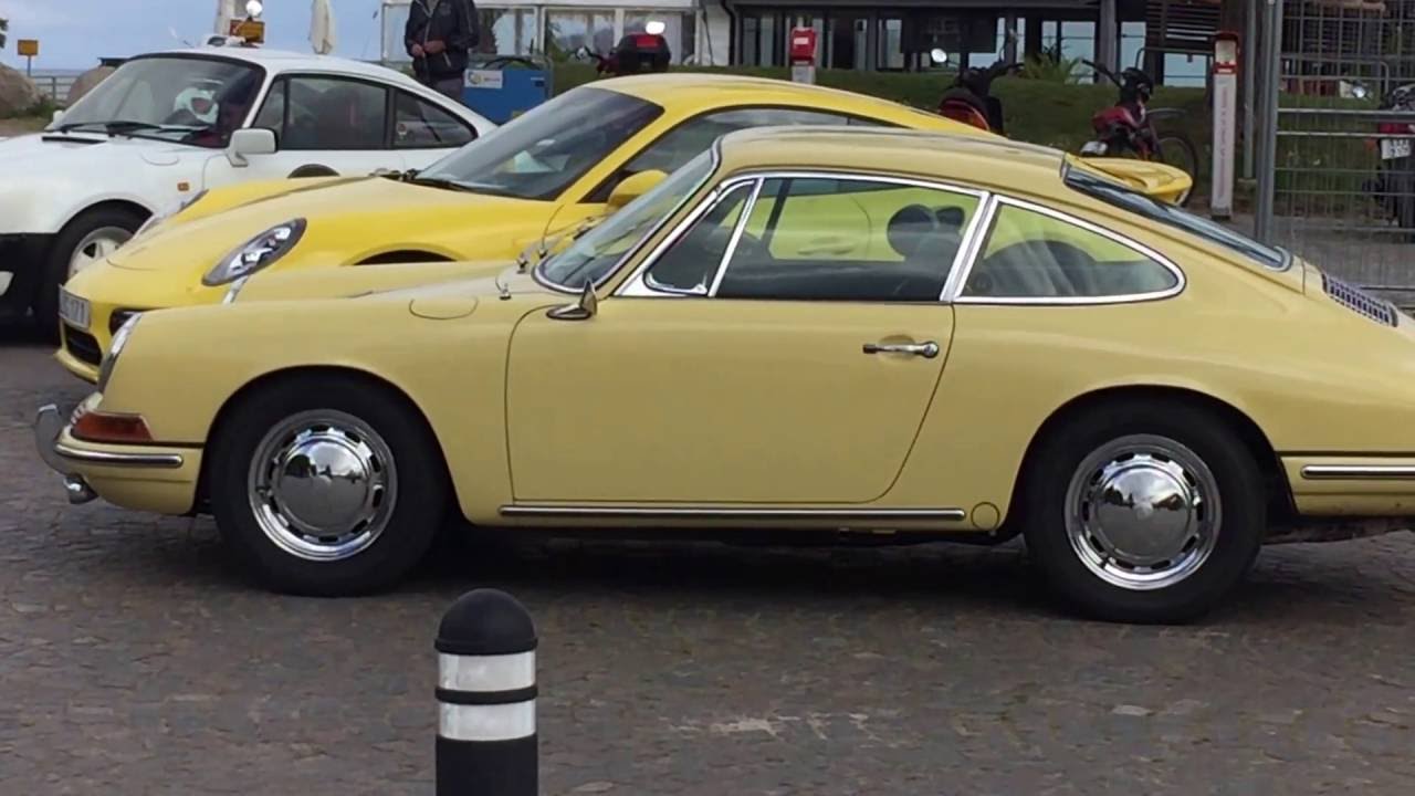 Tennis in B&aring;stad (Sweden) and vintage Porsche display by Garage 11 - Drivers Passion