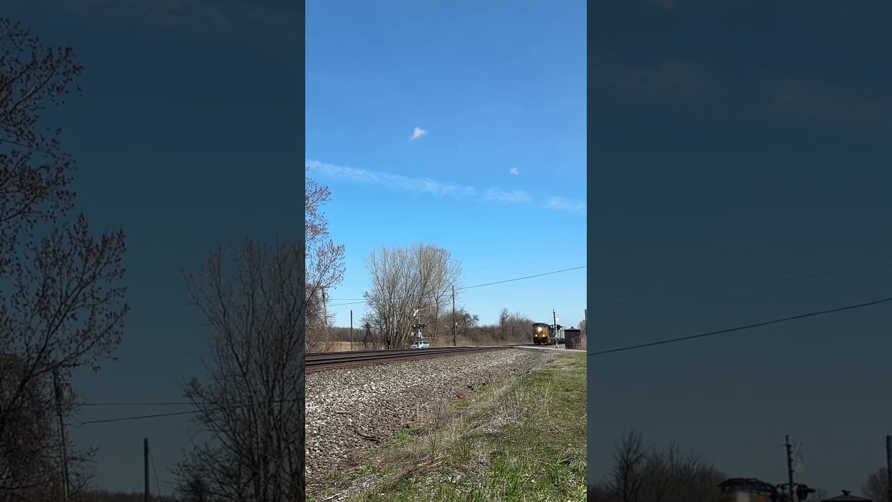 CSX I001 passing CP 384 #train #railfaning
