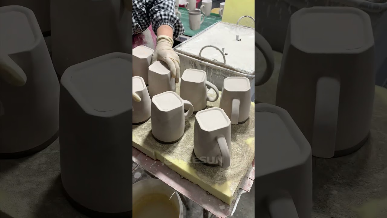 We specialize in crafting ceramic dinnerware and provide OEM services for brands.