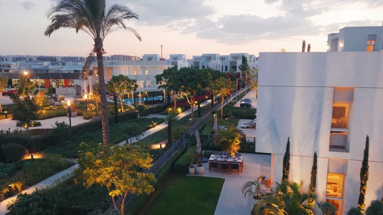 Cairo Gate — where elevated living begins in West Cairo. A signature address in Sheikh Zayed