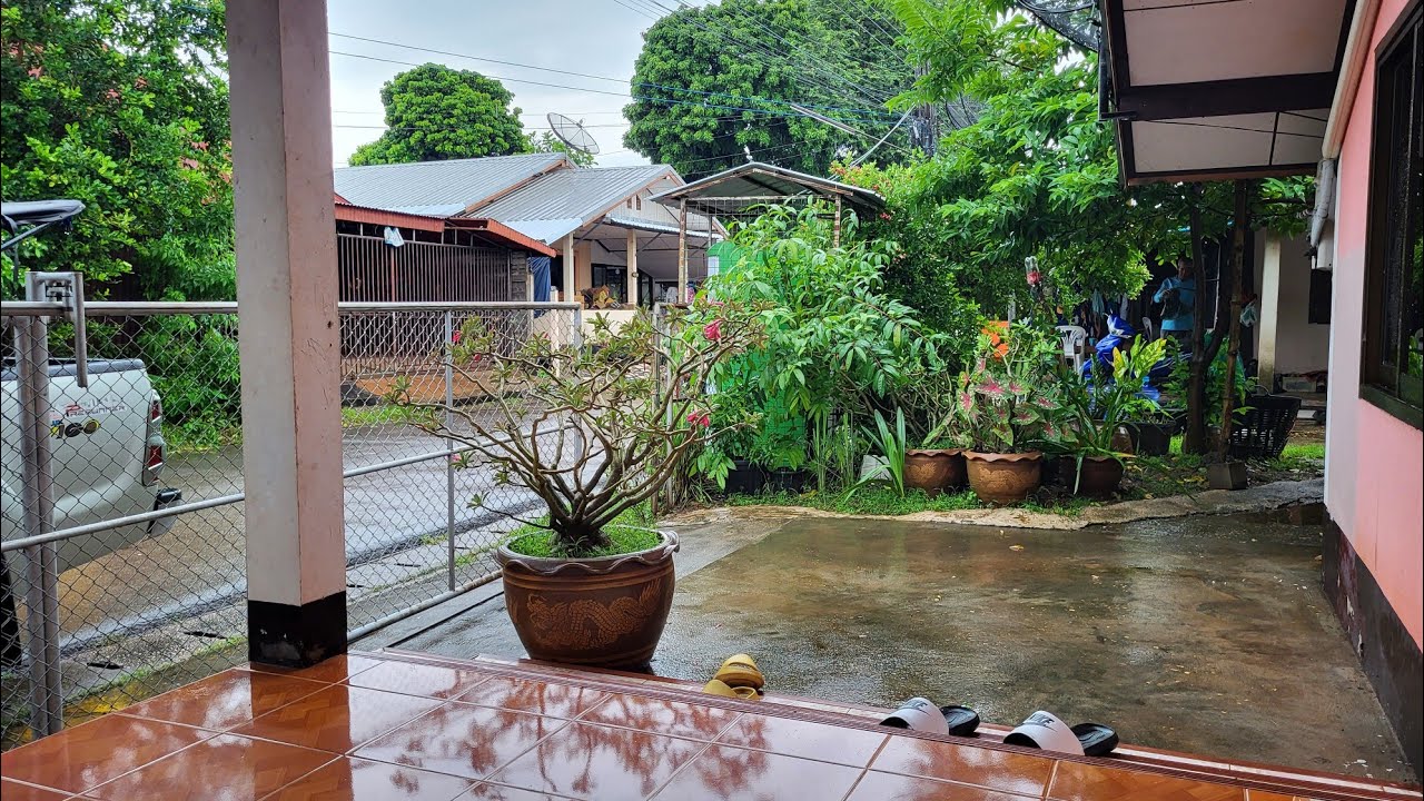 Heute morgen Regen in Thailand Na Wa