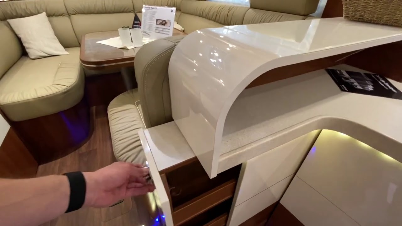 Carthago Liner for two I 53 L | Roomtour | Caravan Salon 2020