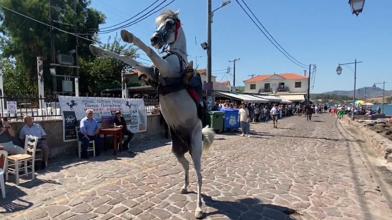 Πέτρα Λέσβου Λιτάνευση Περιφορά Εικόνας της Παναγίας 14/8/2024 ΜΕΡΟΣ 1