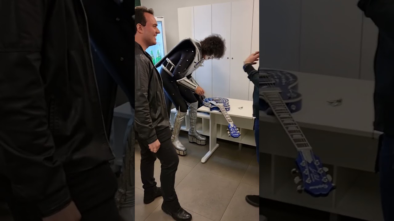 Second Part - Meet and Greet with Tommy Thayer of Kiss - São Paulo 2023 Brazil