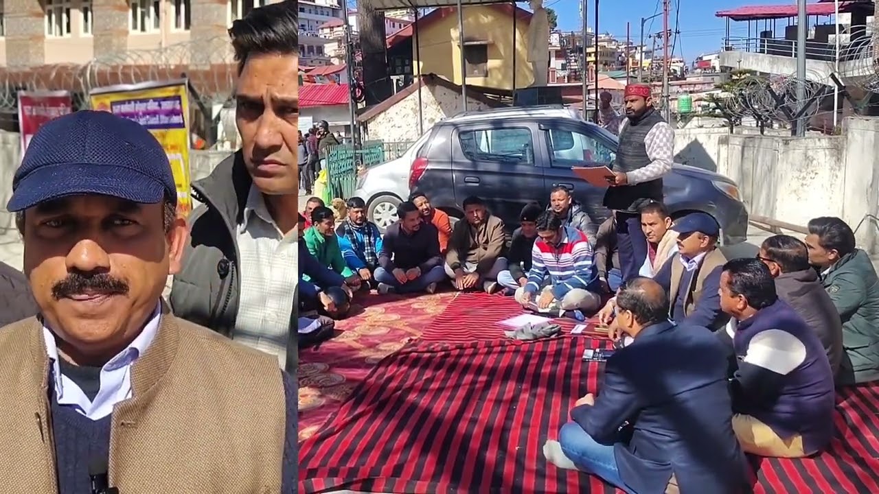 राज्य कर्मचारी संयुक्त परिषद का पौड़ी में धरना, 18 सूत्रीय मांगों का ज्ञापन सौंपा
