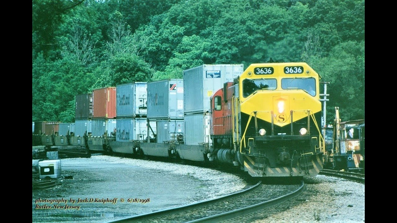 NYS&W, SU-550, an Unlikely duo  of locomotives, F45, M636, in 1998