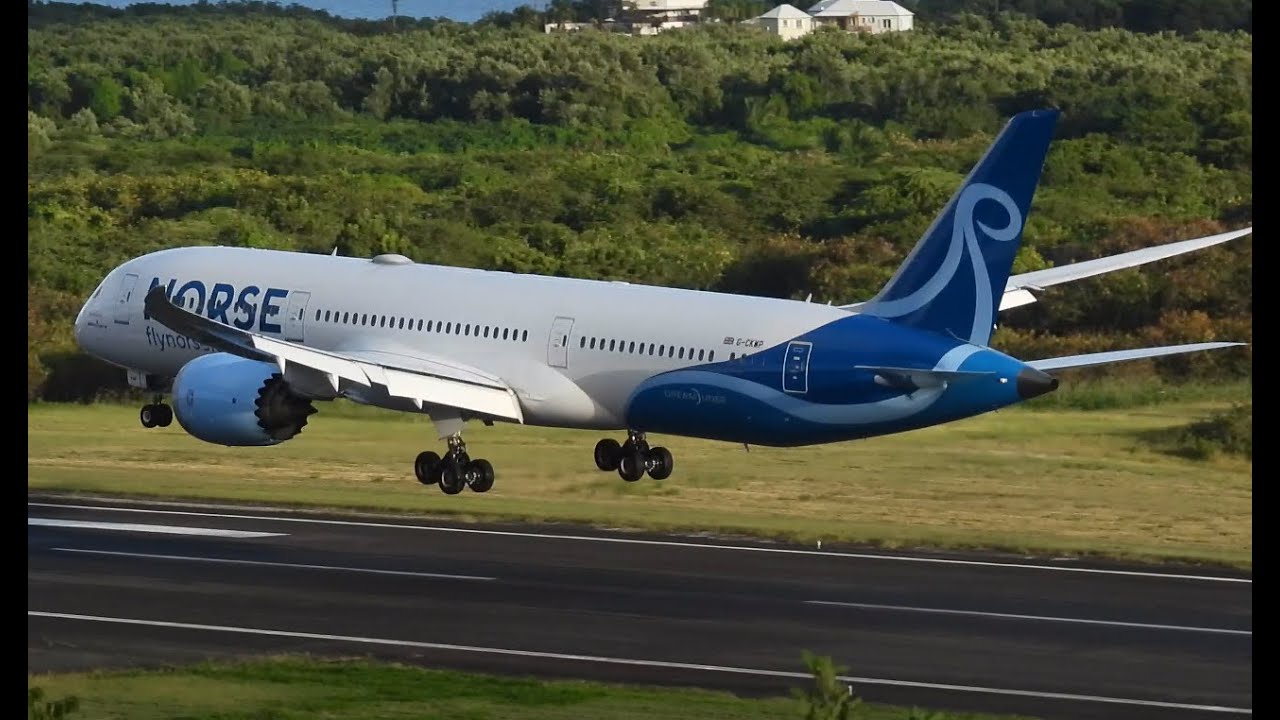 V.C Bird Int'l Airport (TAPA/ANU) - Saturday Planespotting: Landing & Takeoffs