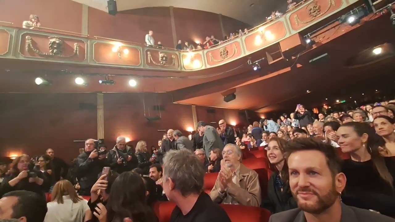 LA CENA DE LOS TONTOS/ Martín Bossi, Mike Amigorena, Laurita Fernández