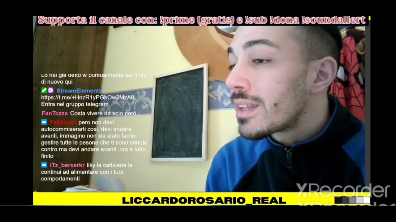 LICCARDO ROSARIO SBROCCA IN LIVE... prima si confida con la chat e poi ci litiga pesantemente!