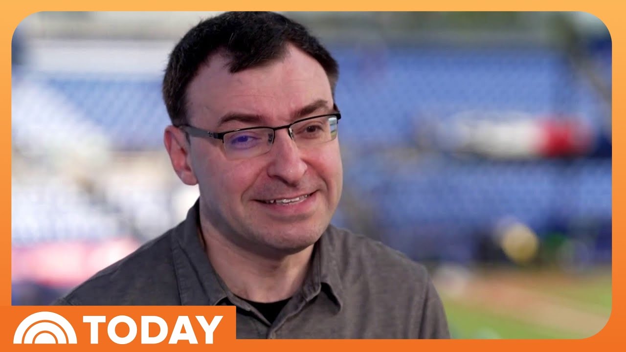 MLB Broadcaster Jason Benetti Shares Inspiring Journey