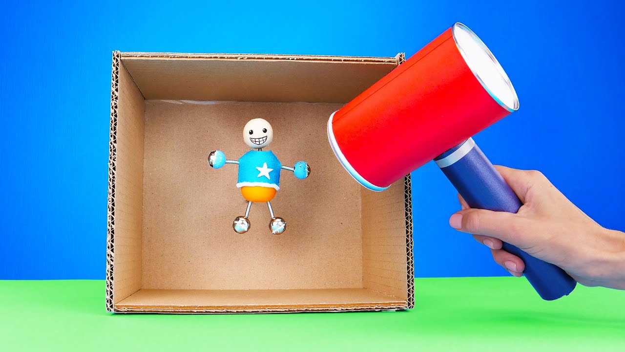 ANTI-STRESS CARDBOARD GAME - KICK THE BUDDY