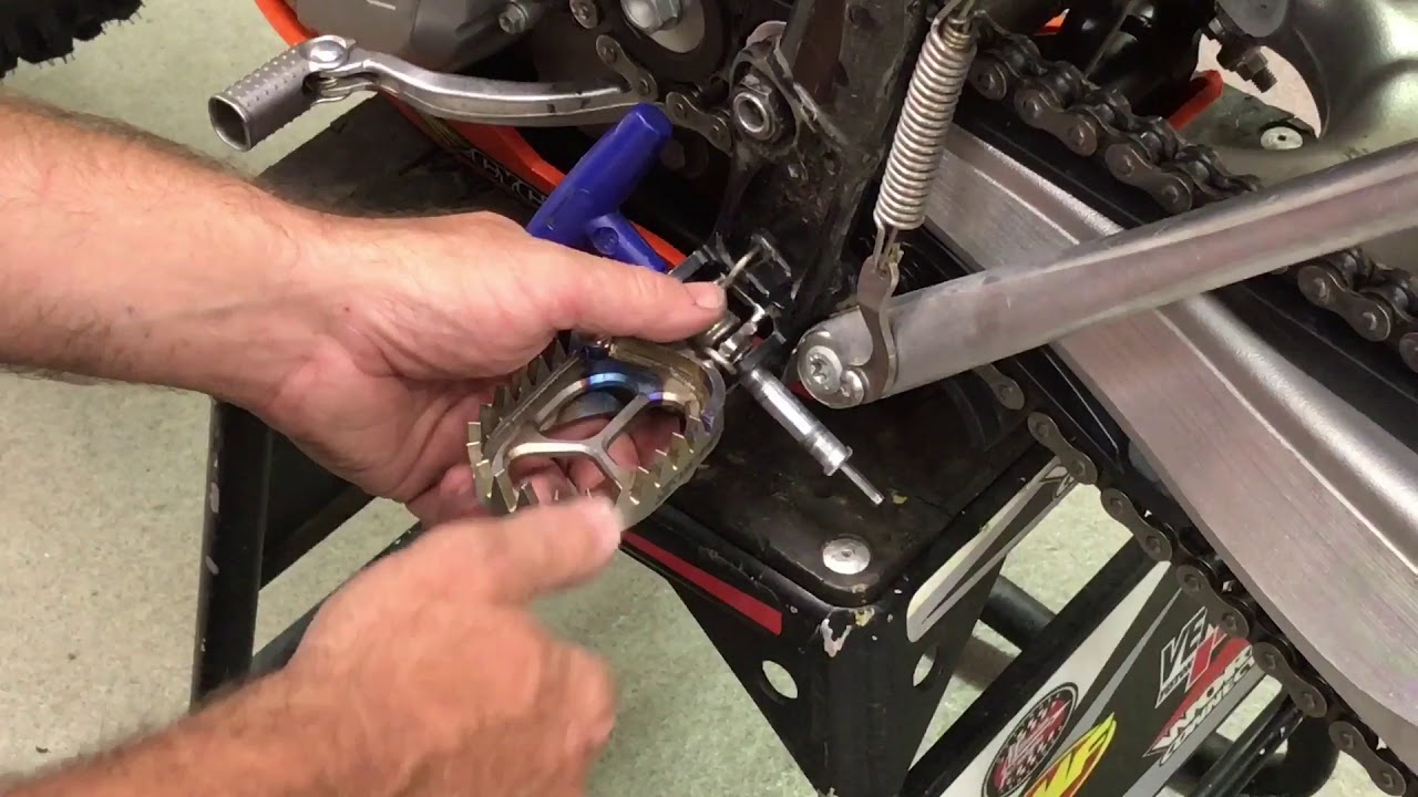 KTM Foot Peg Pin Mod