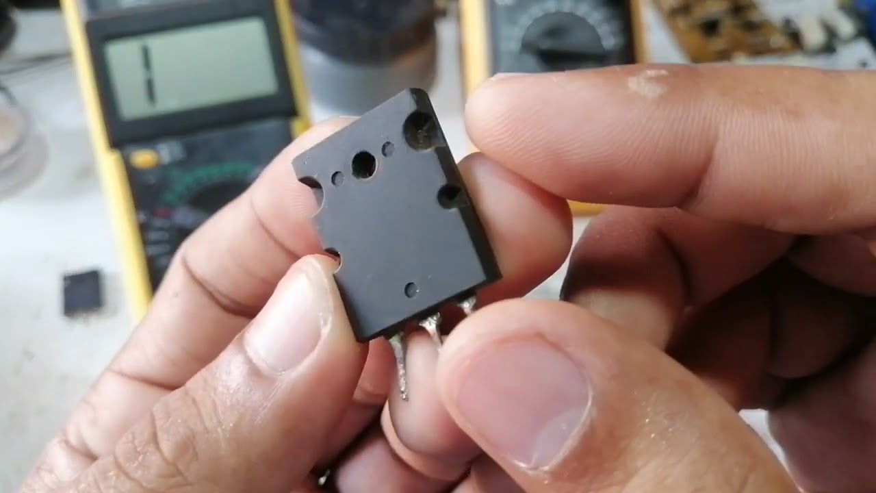 como saber si un transistor esta en cortocircuito. y como identificar si es NPN o PNP. 👉Deicor Audio