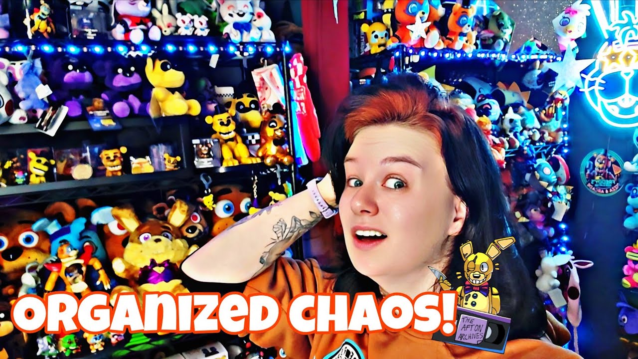 Fnaf Room Tour & How I Organize All My Merch!