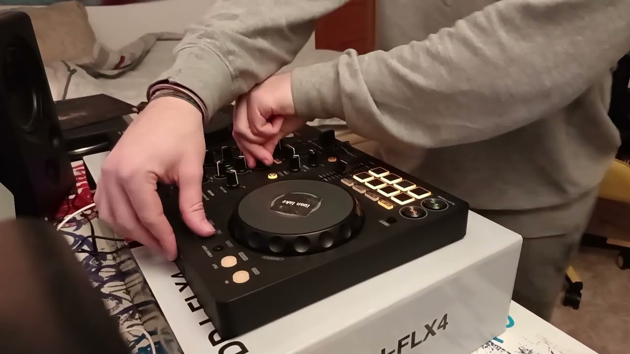 Bedroom dj does funky house mix - BEST OF 2000's FUNKY & GROOVE HOUSE