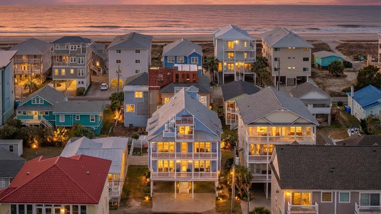 1206 Canal Dr, Carolina Beach, NC
