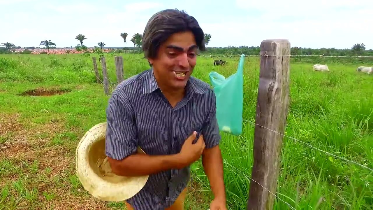 O MATUTO LEVOU A MOTO DO PADRE