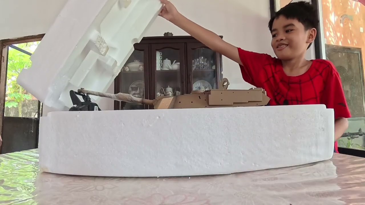 Heng Long M1A2 Abrams Tank Unboxing