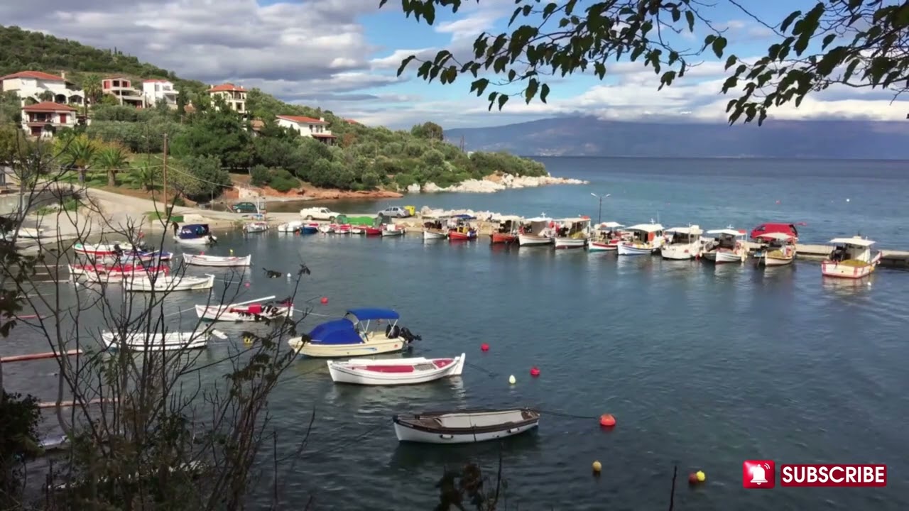 ASMR Greek Harbour: Gentle Waves & Boats at Amaliapoli for Relaxation