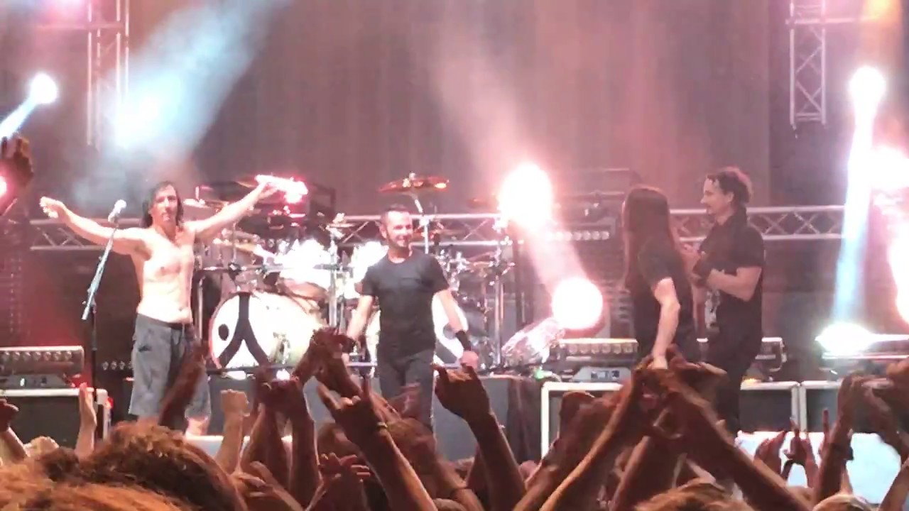 GOJIRA - Territory (Sepultura) (LIVE - Barba Negra Track, Budapest - 2017-07-05)