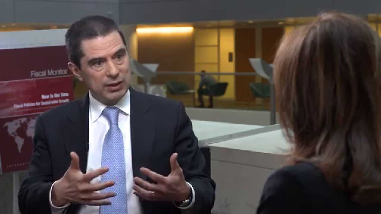 IMF 2015 Fiscal Monitor