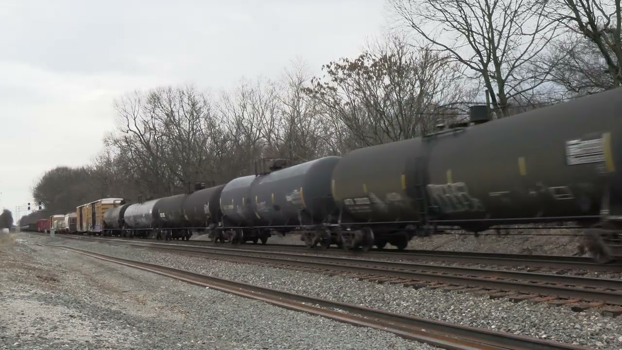 NORFOLK SOUTHERN GE AC44C6M Southbound Manifest Mix Freight