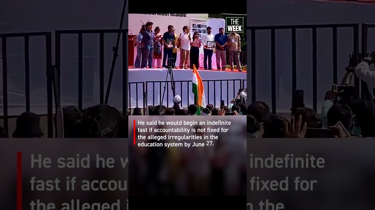 Cockroach Janta Party holds another protest in Delhi; Abhijeet Dipke takes a dig at Centre