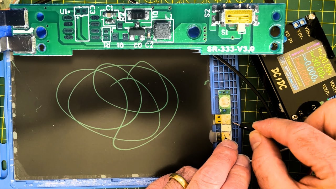 Tearing Down a Bistable Cholesteric Display