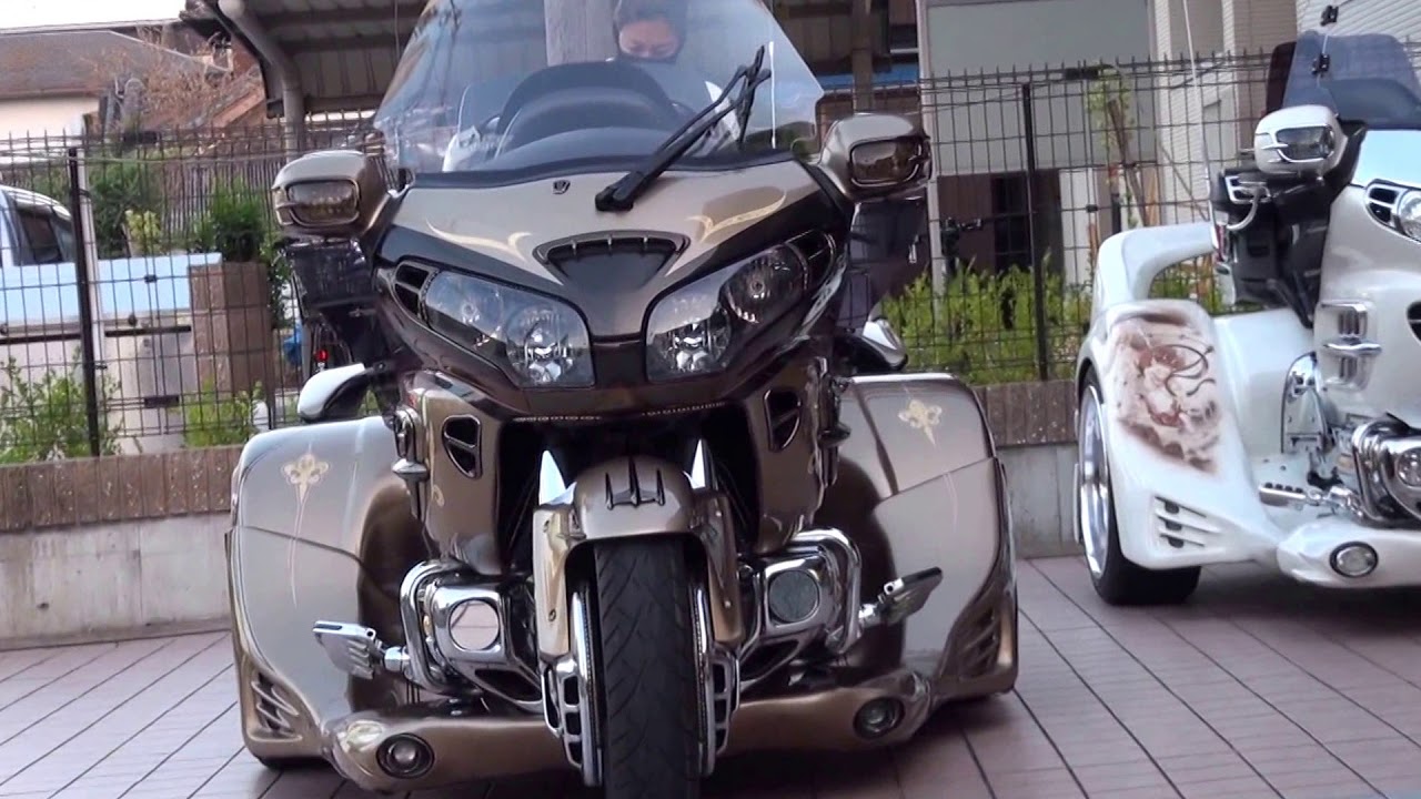 電飾最高　美人タンデム　2002 ホンダ・ゴールドウイング F6C トライク　2004 ホンダ・ゴールドウイング F6C トライク　名古屋　愛知県