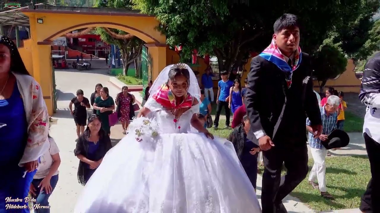 BARRIO VISTA HERMOSA, CERRO DEL AIRE  ( BODA DE HILDEBERTO Y NORMA)