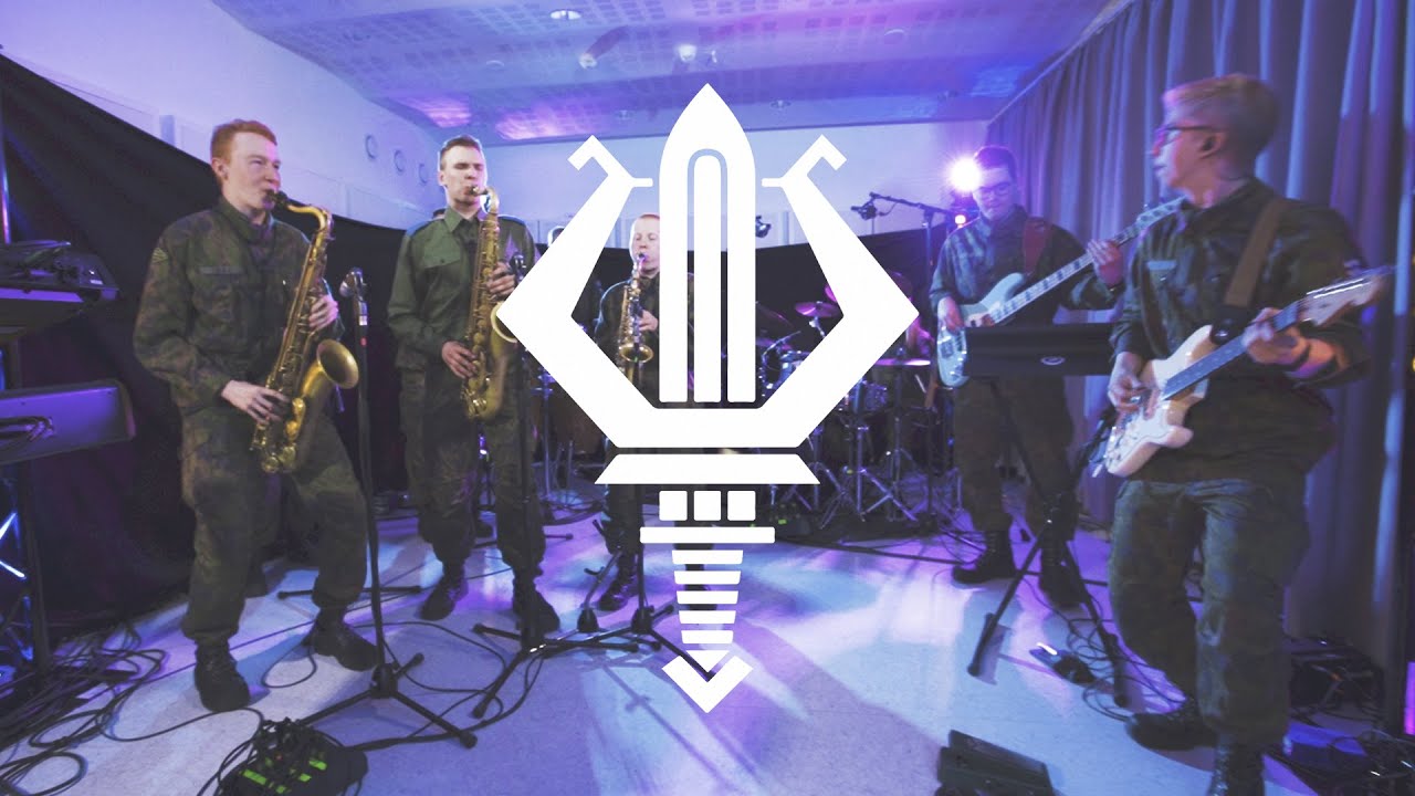 KASARMIstudio - Showband esittää 