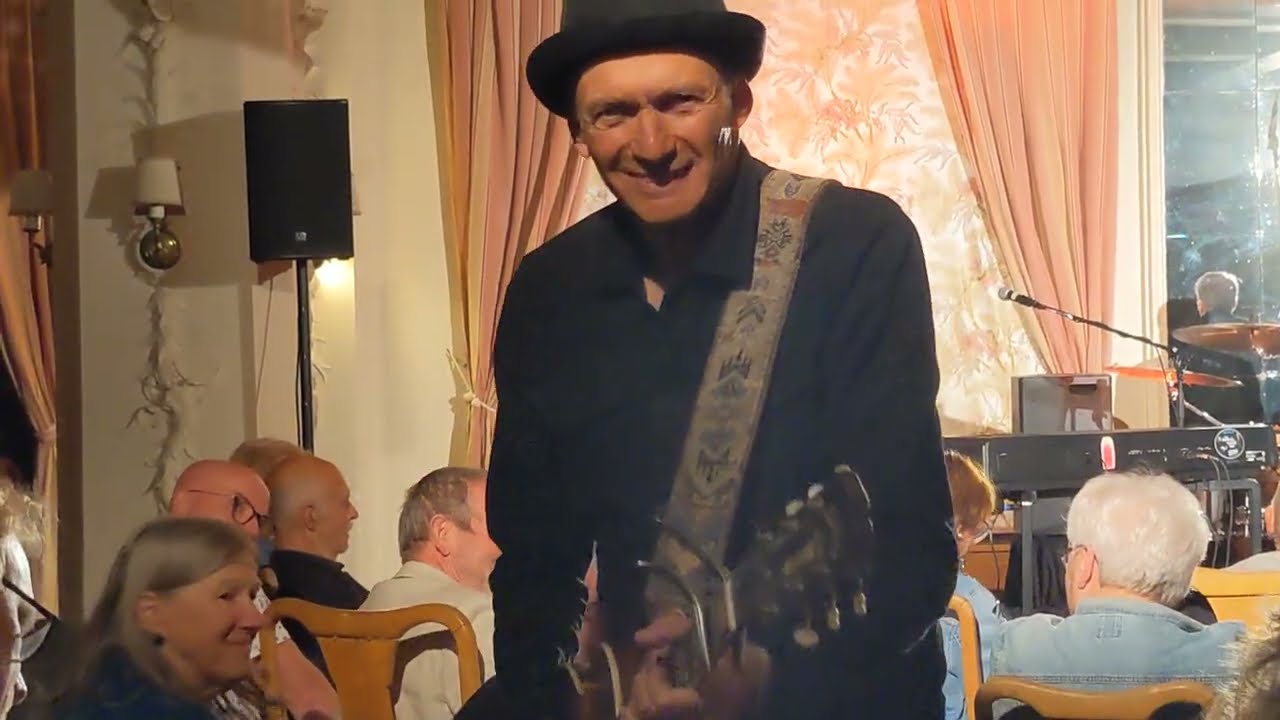 Abi Wallenstein: (Live in Freudenstadt)