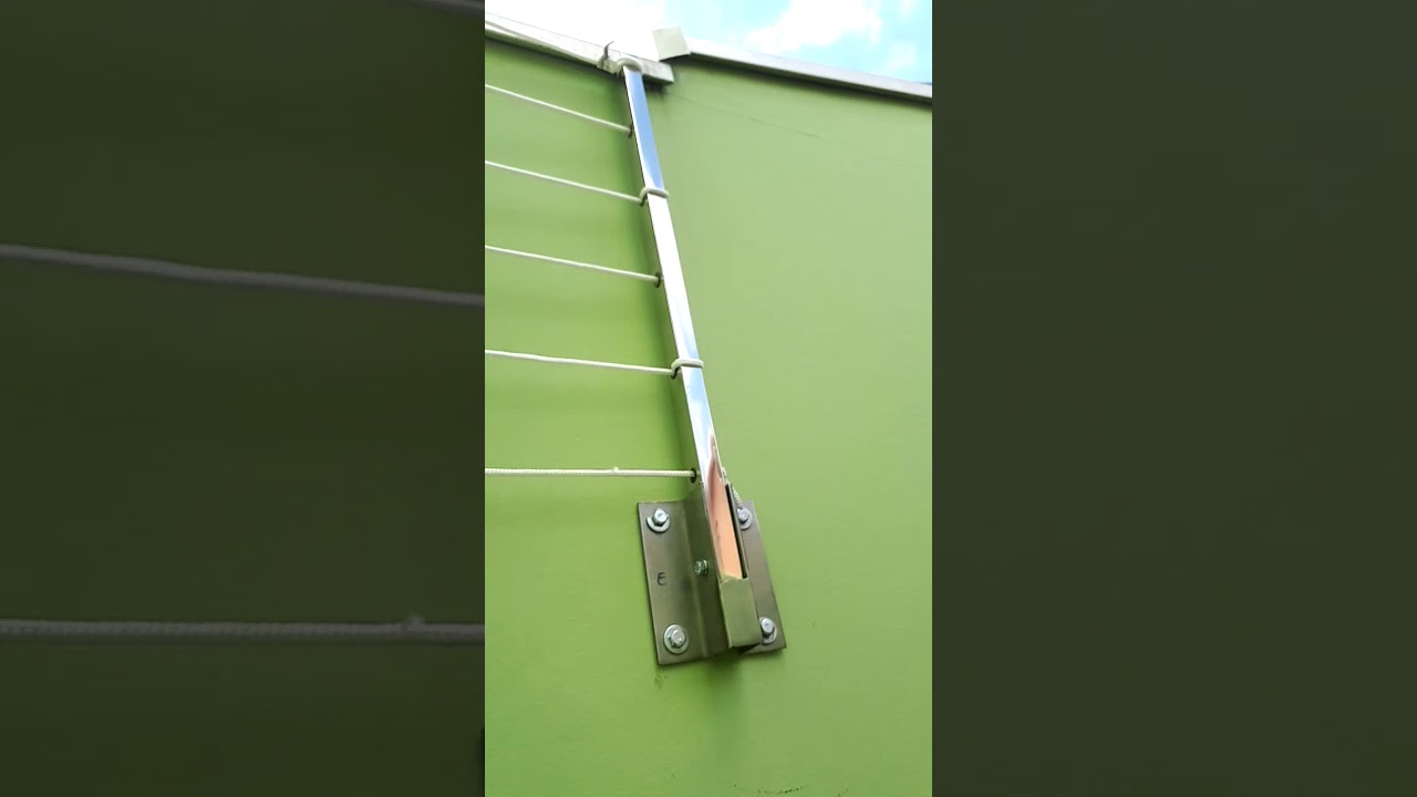Varal de muro retrátil
