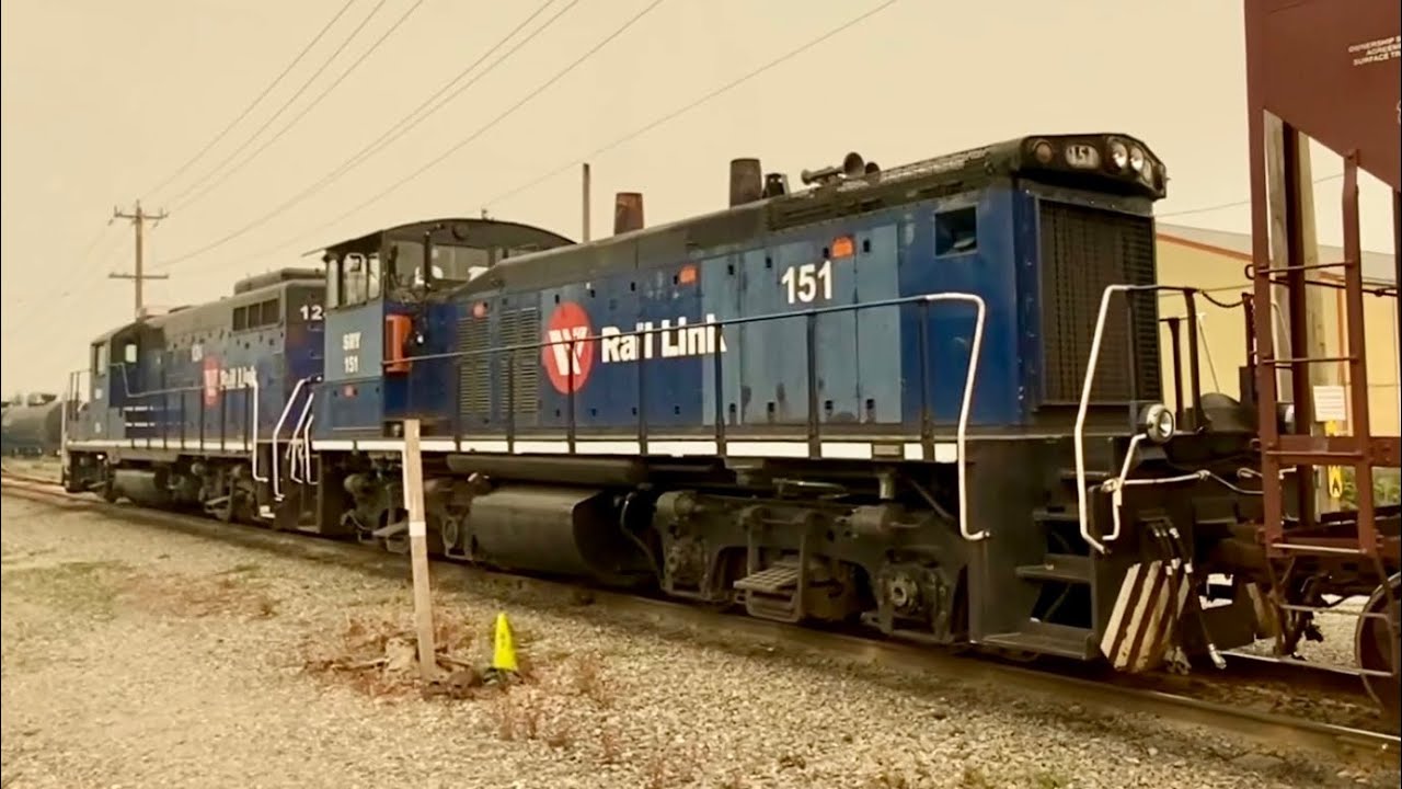 Abbotsford B.C.: Southern Railway of British Columbia - setting out railcars by kicking them