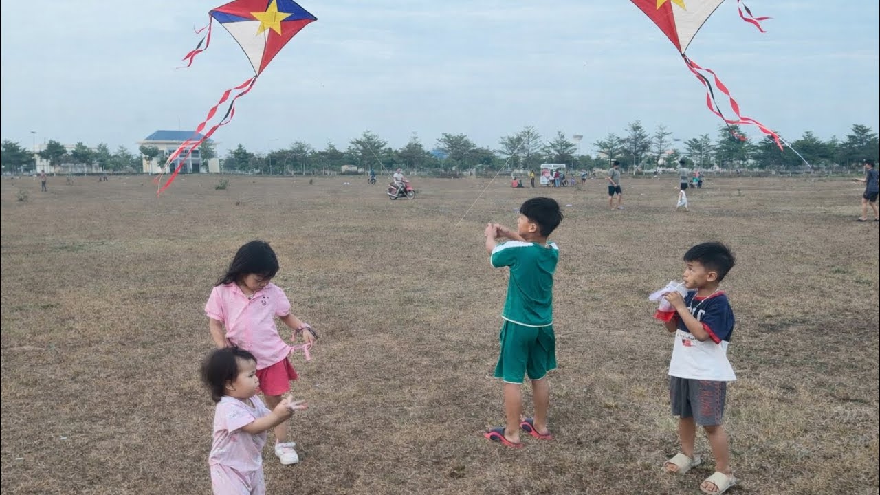 Cát Nhiên Võ | thả diều