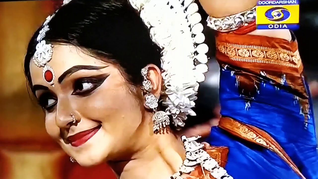 Mohana pallavi.Choreographed by Padmabhibusan Guru Kelucharan Mohapatra, performed by Sasmita Panda
