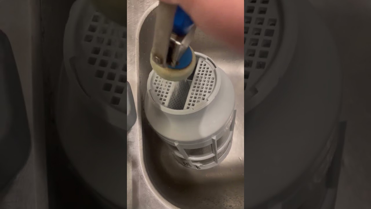 Winterhalter PT Series Cleaning Process