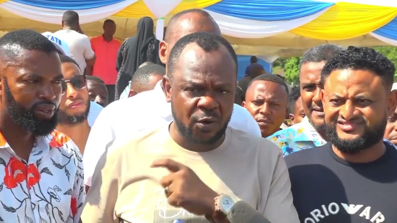 All students in public day secondary schools in Mombasa are to pay KSh 416 per month as school fees.