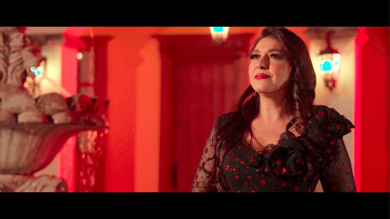 GRACIELA BELTRÁN - ESTÁN LLOVIENDO LÁGRIMAS (Official Video)