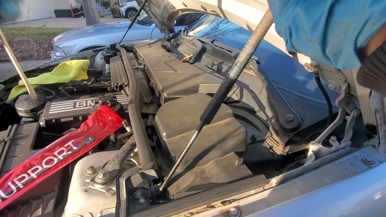 BMW 328XI HOOD LIFT SUPPORT REPLACEMENT #bmw strut #fixed