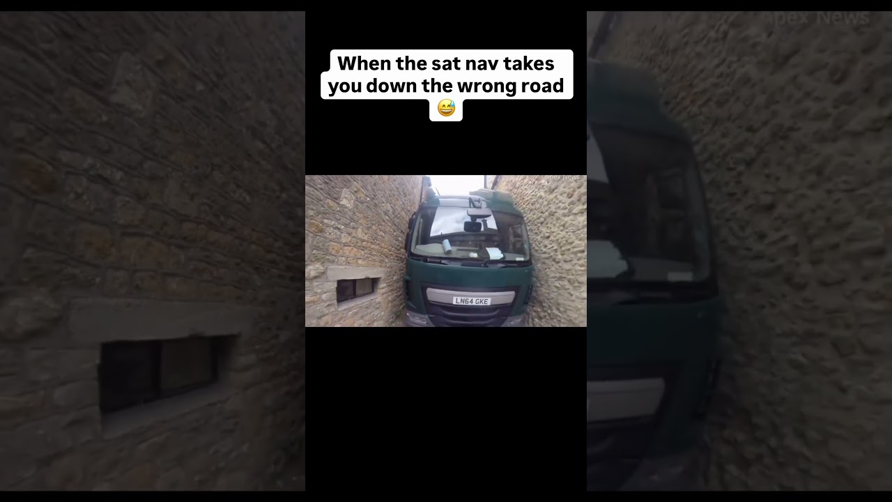 When the sat nav takes you down the wrong road 😅 #uk #hgv #dashcam