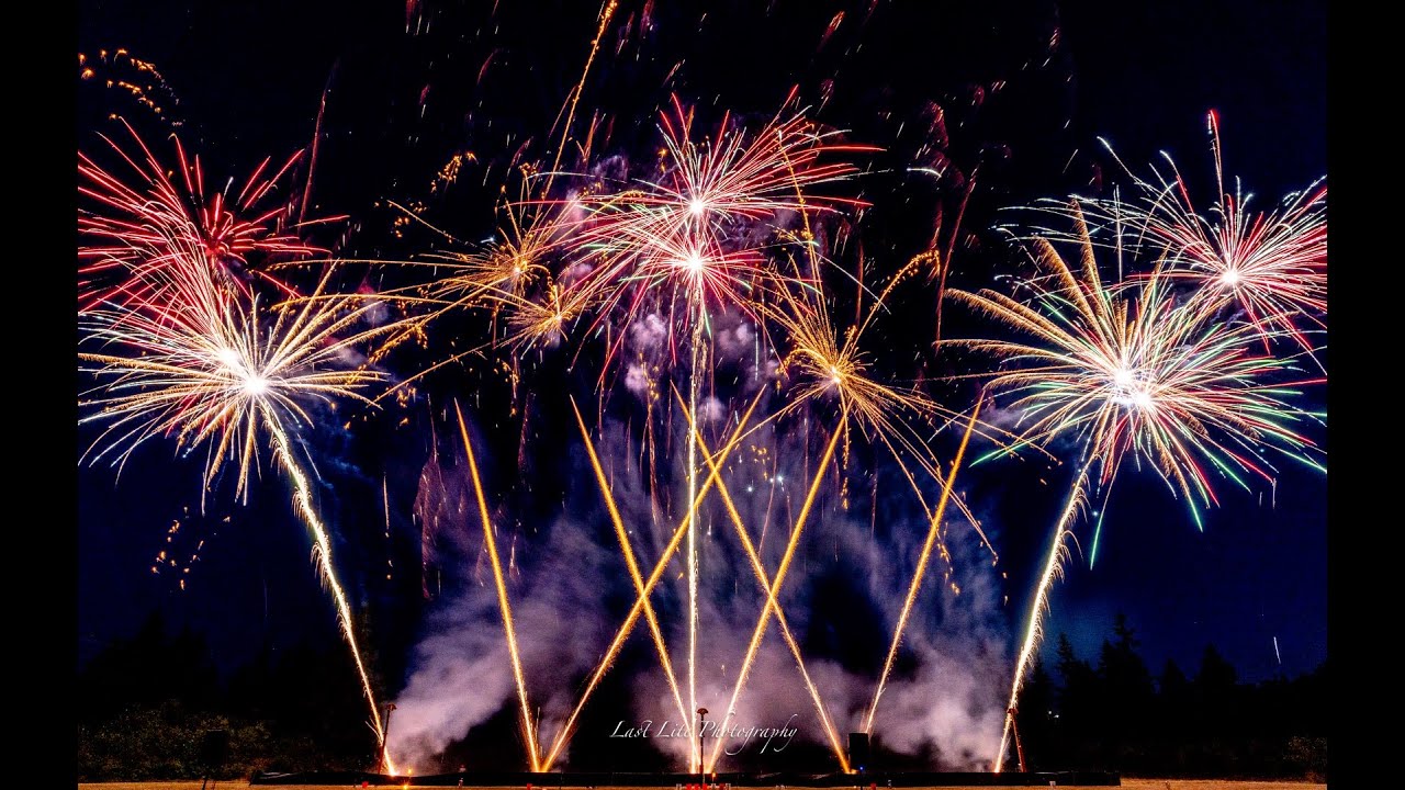 Killer Backyard Pyromusical Fireworks - 2021