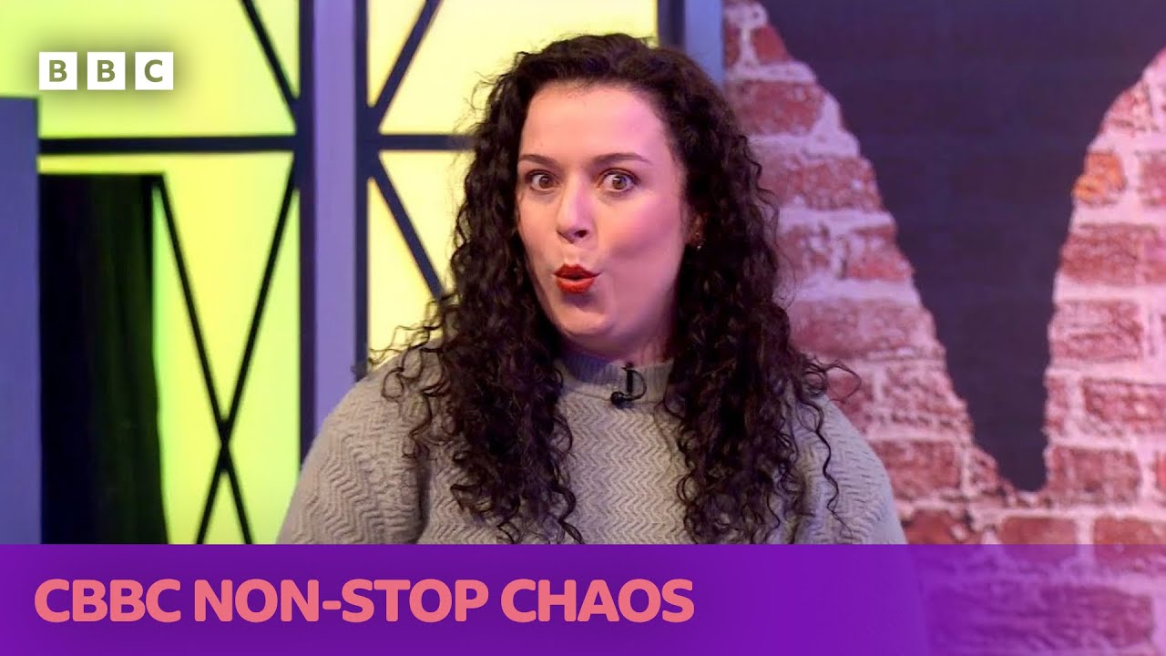 Tracy Beaker: Get to know Dani Harmer! | Saturday Mash-Up!